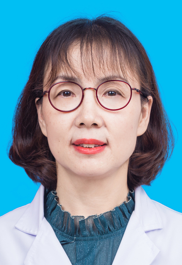 陈筠