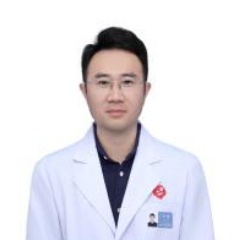 周巍