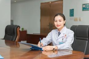 李艮弟
