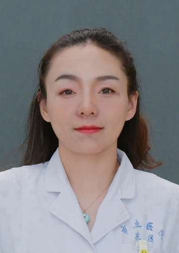李佳