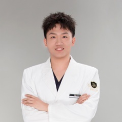 杨世浩
