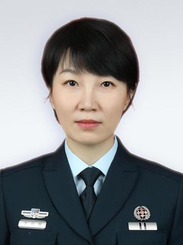 李佳楠