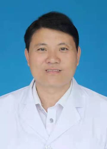 李堪董