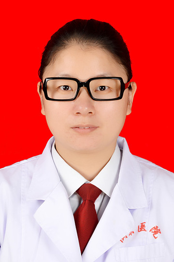 何彩平
