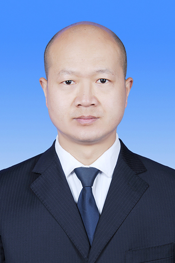 李波