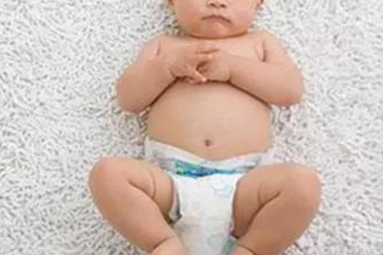 正常婴儿肚脐图
