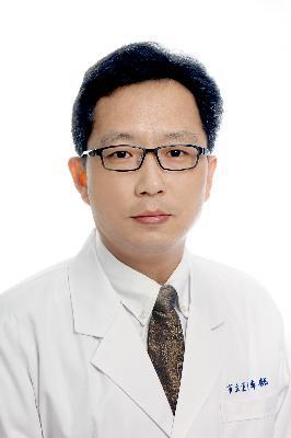 顾新华