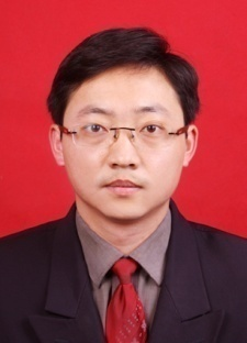 张强