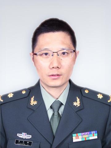 王忠新