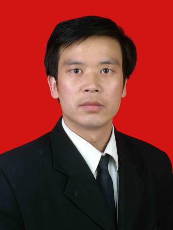 罗昕