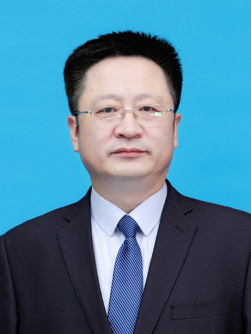 李向云