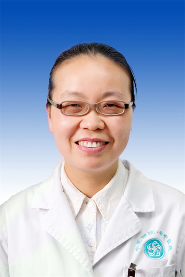 李莉