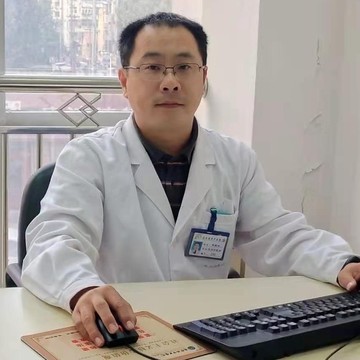 李振宇