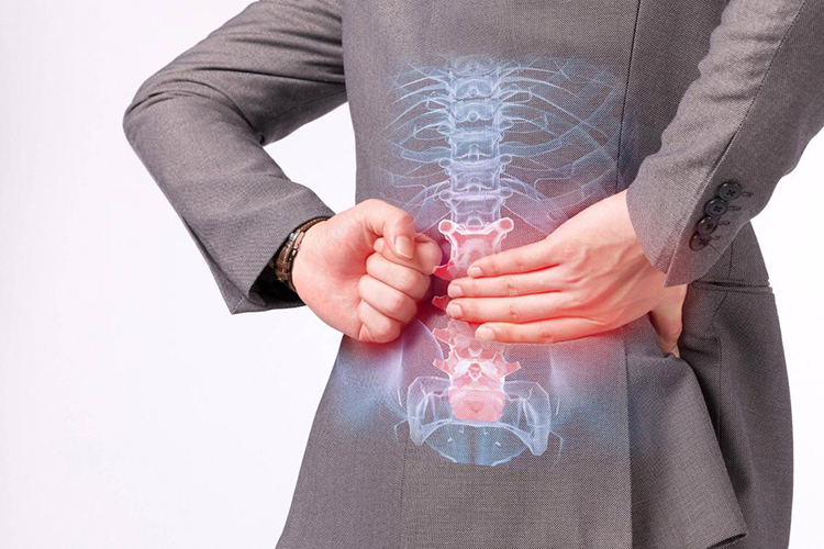 棘上韧带劳损位置图