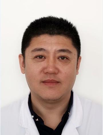 王磊