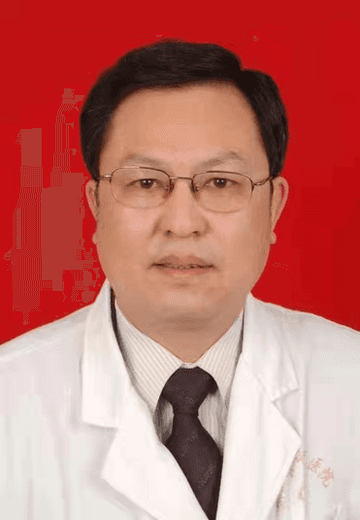 邱萌菲