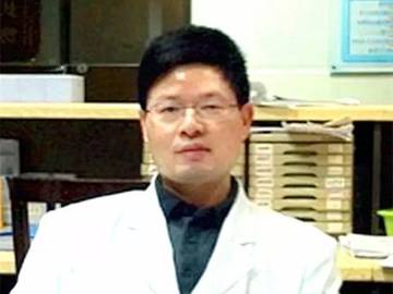 李文雄