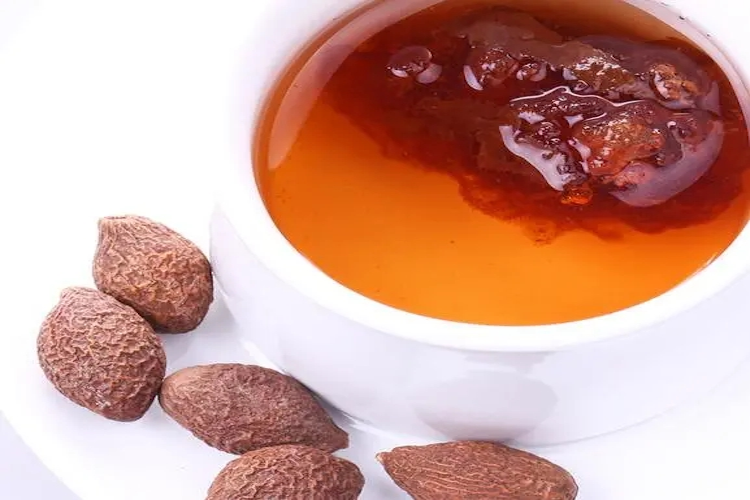 胖大海泡水后图