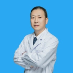 王斌