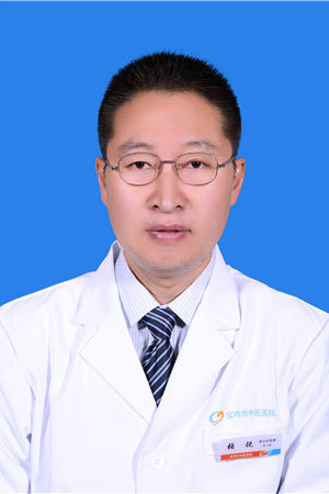 张锐