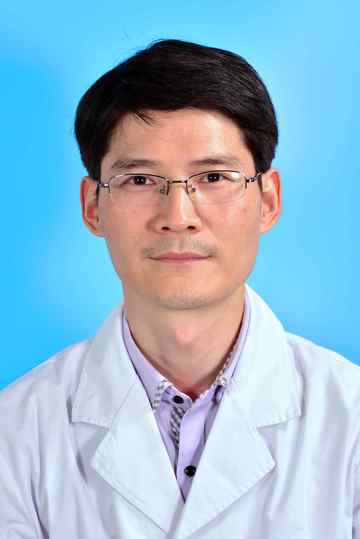 李必波