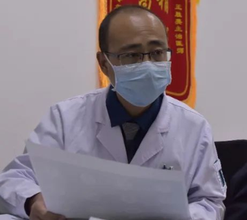 贾万春