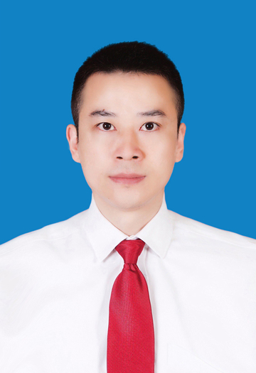 李骥