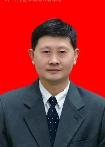 陈昆