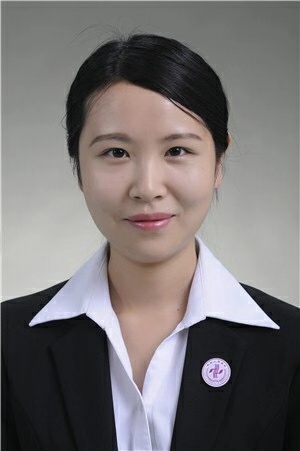 杜雅坤