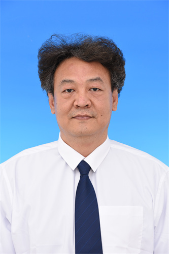 王明华