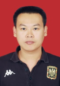 黄泽容