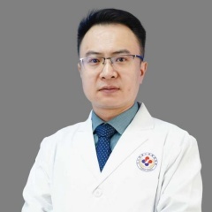 王泓卜