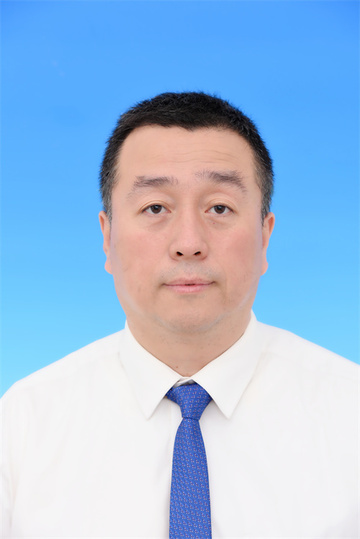 李彬