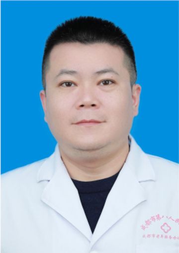 邹春