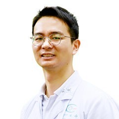 潘雄