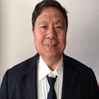 邱毅