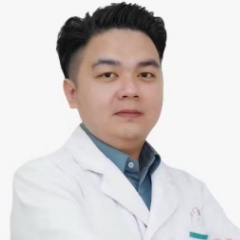 张坤