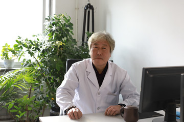 吴占徽