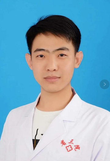 李宝亮