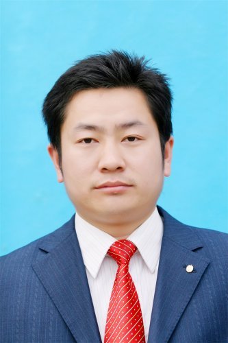 白亮