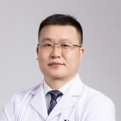 何敬华