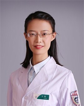 王雯