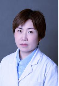 张莹