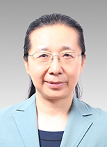 李英