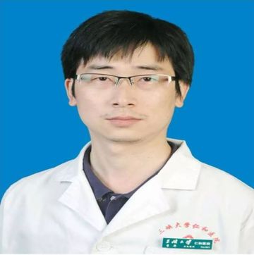 李华
