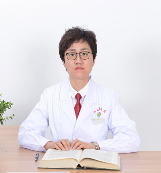 李爱芳
