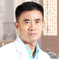 何立群
