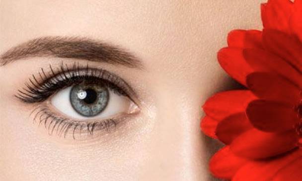 做了全切双眼皮之后多久可以化妆