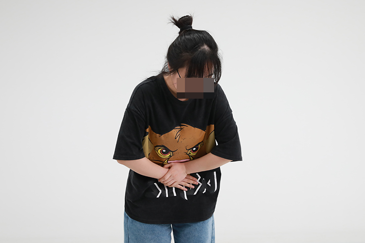 女性痛经位置图