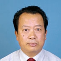 周名雄
